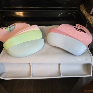 UpwardBaby Silicone Bibs and Feeding Mat Set